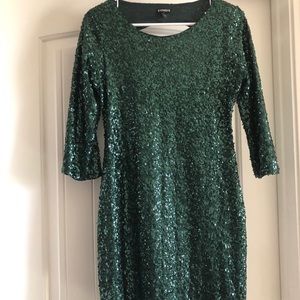 Express Green Dress - Quarter Sleeve - Holiday